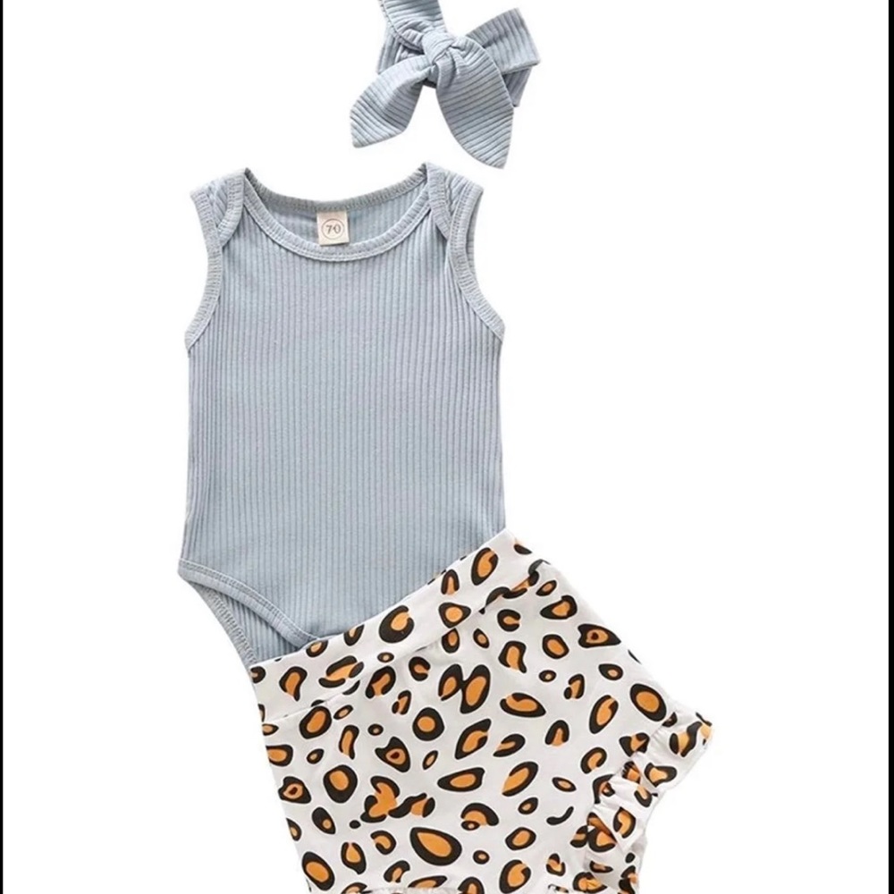 NWOT Baby Boutique Girl Ribbed Leopard Outfit